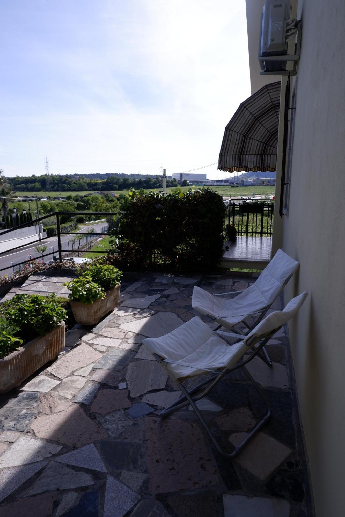 L'Edera Appartamento Rivoli Veronese Εξωτερικό φωτογραφία